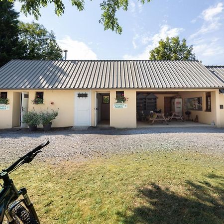 Tente Safari Lodge Ferme Carrique Tardets-Sorholus Exteriör bild