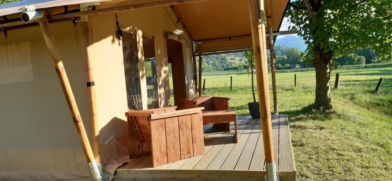 Tente Safari Lodge Ferme Carrique Tardets-Sorholus Exteriör bild