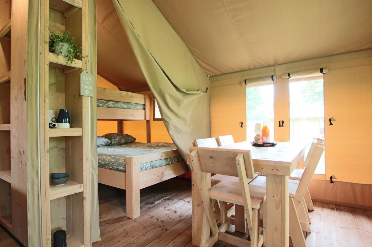 Tente Safari Lodge Ferme Carrique Tardets-Sorholus Exteriör bild