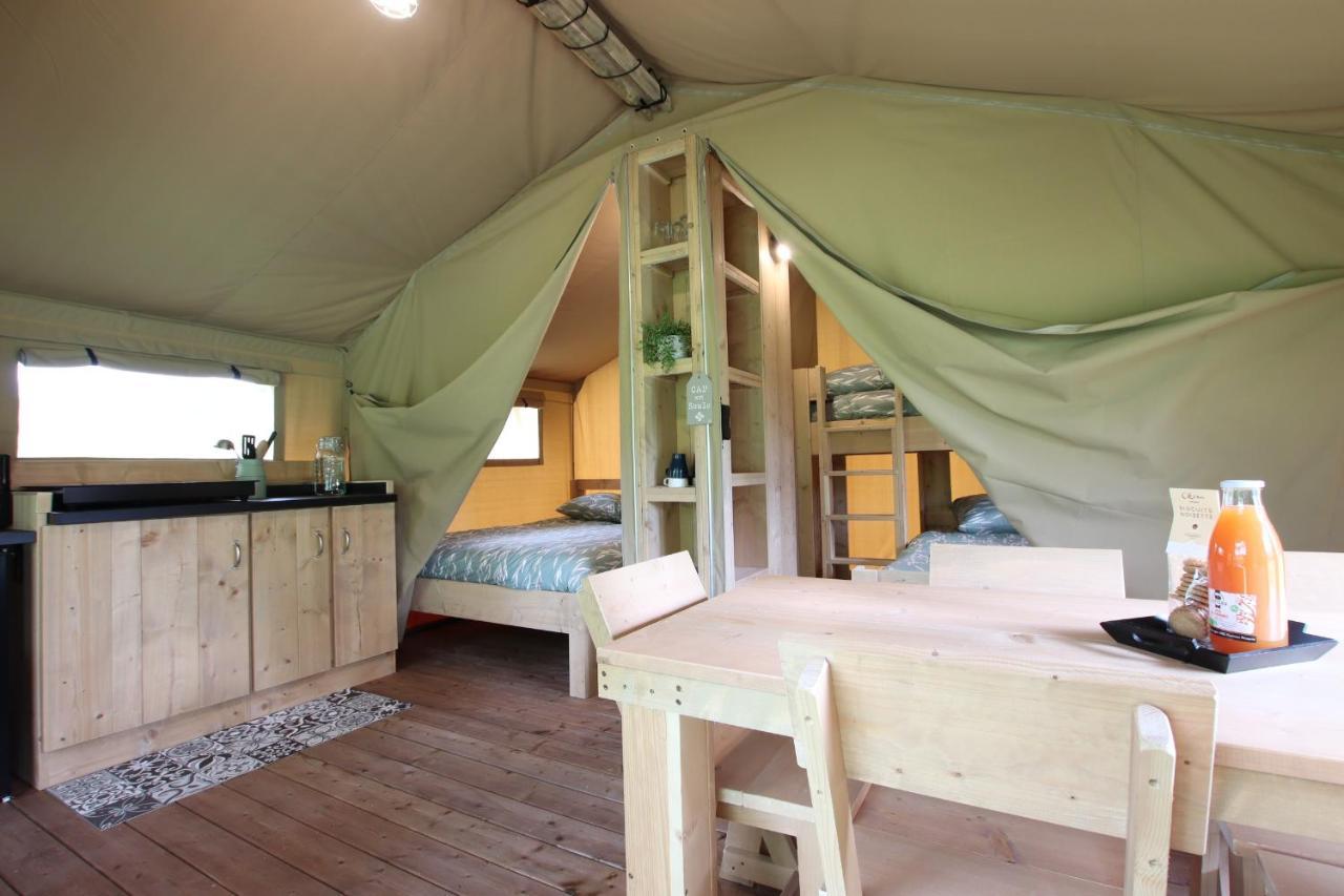 Tente Safari Lodge Ferme Carrique Tardets-Sorholus Exteriör bild