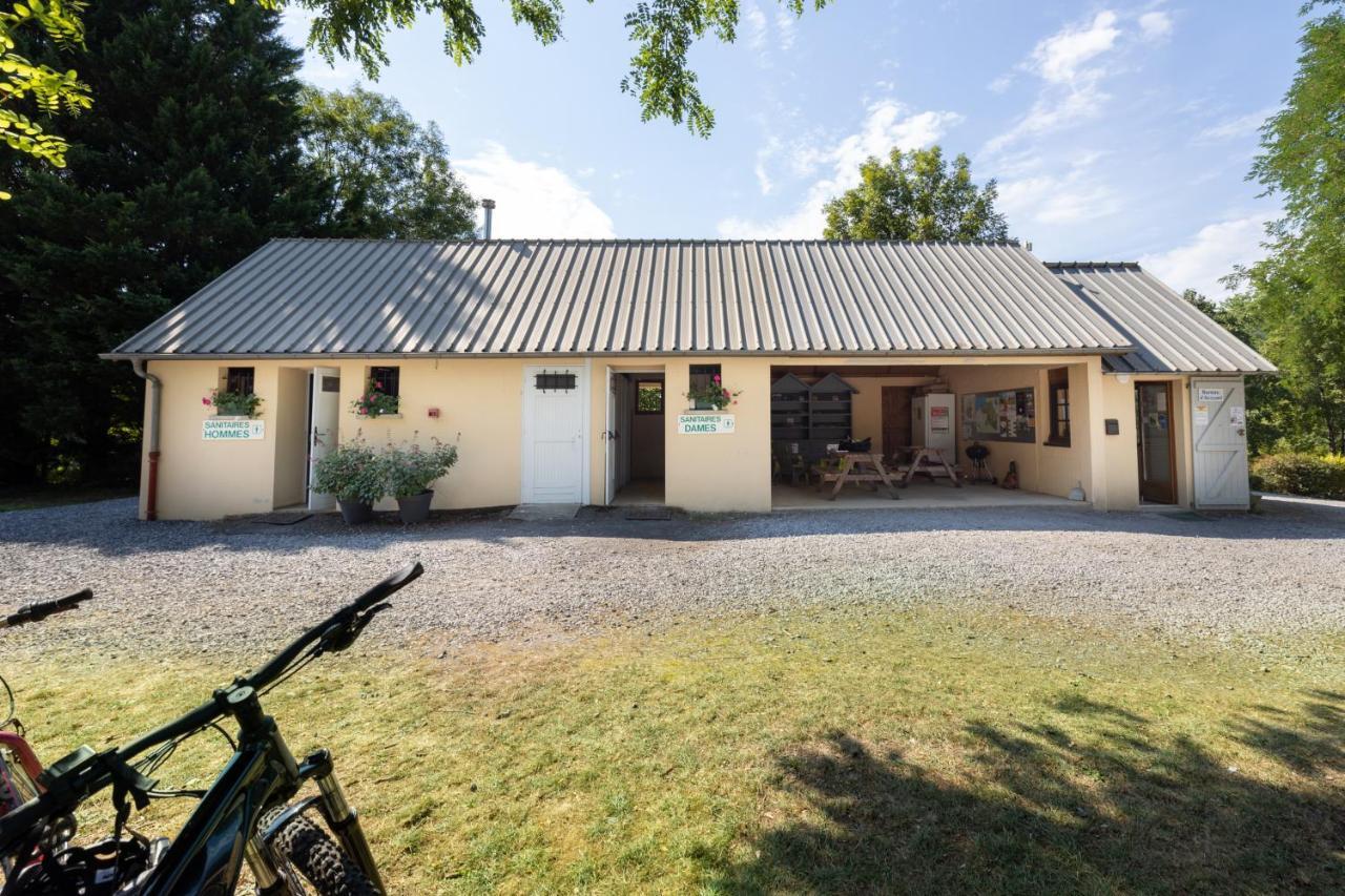 Tente Safari Lodge Ferme Carrique Tardets-Sorholus Exteriör bild